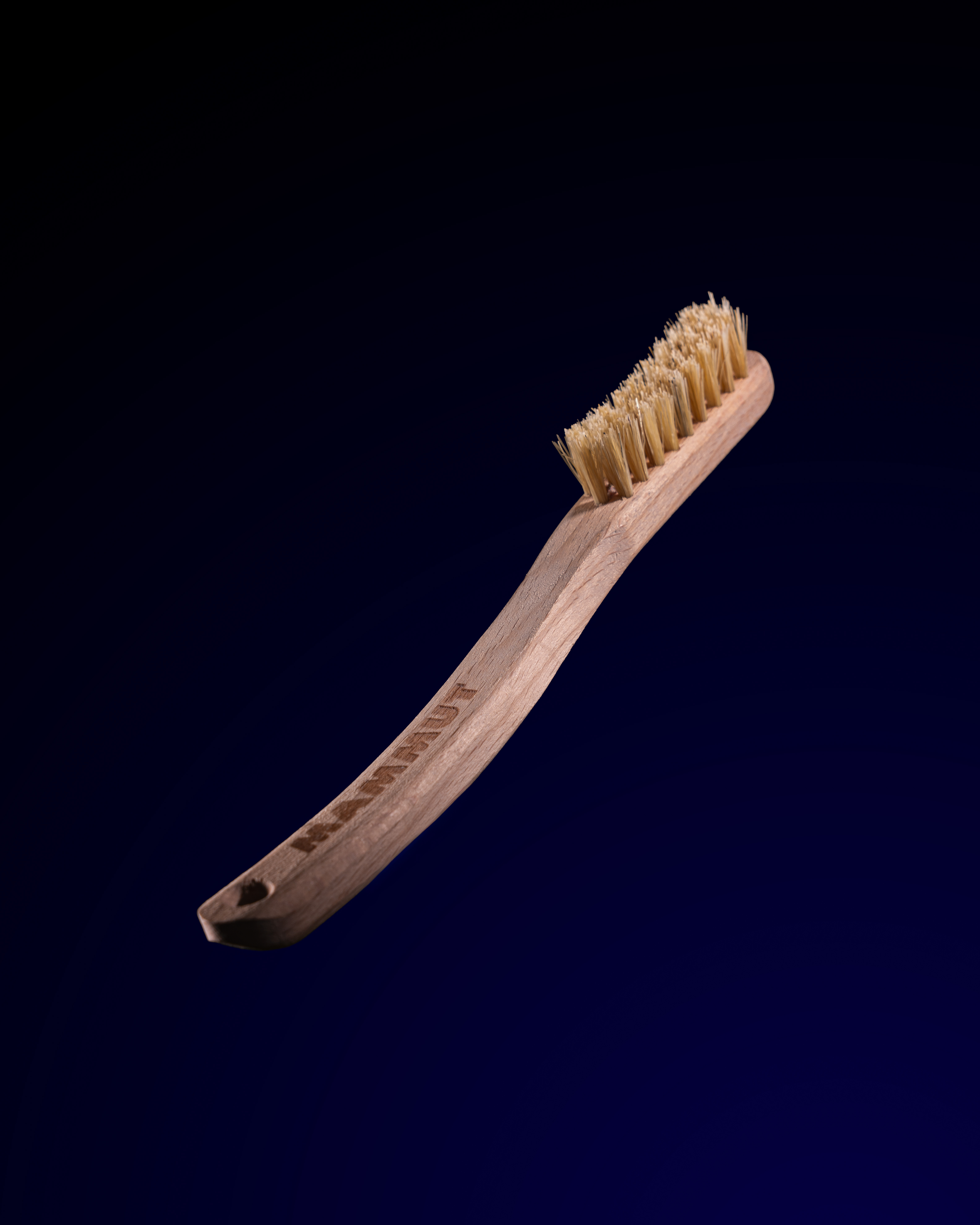COMMERCIAL 5